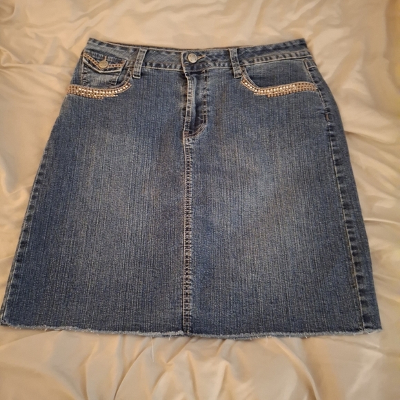 V.S.H. Jeans Women's Denim Blue Embroidered Knee-Length Pencil Skirt - Picture 8 of 9